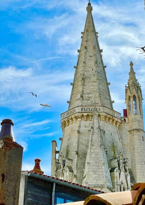 Caporizon-Le Perot-T2 Au Coeur Du Vieux Port 100M Plage La Rochelle  Buitenkant foto